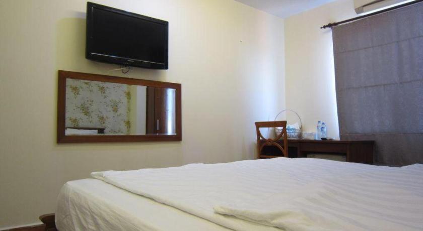 Melody Viet Hotel Ho Chi Minh City Exterior photo